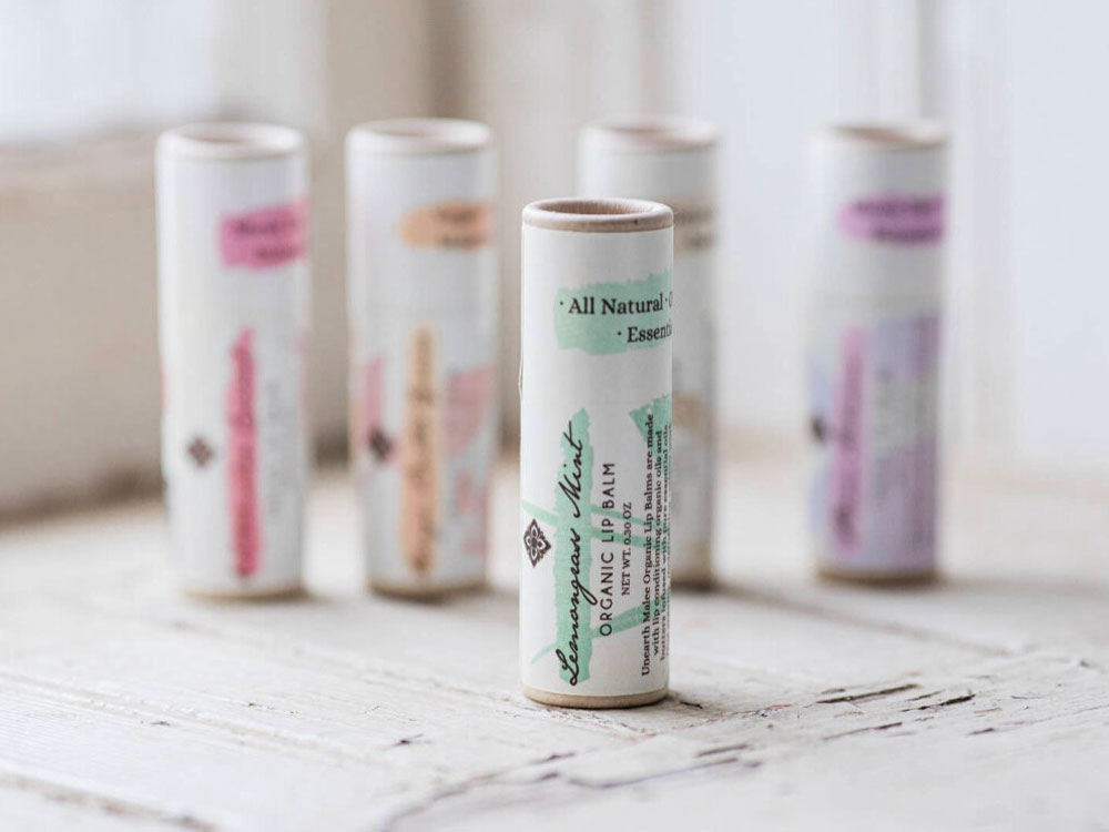 Lemongrass Mint Organic Lip Balm super moisturizing Lemongrass and mint essential oils give this lip balm a minty refreshing feeling on your lips