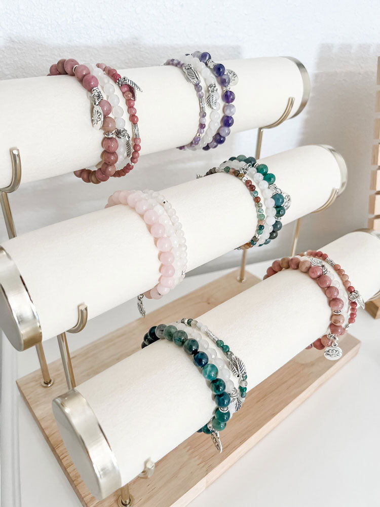 Our 3 piece Healing Crystal Stretch Bracelets is a great set to add to your jewelry collection. These gemstones are hand polished, smooth, and each stone is unique.